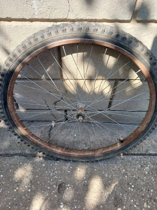 Велосипедное колесо в сборе 26