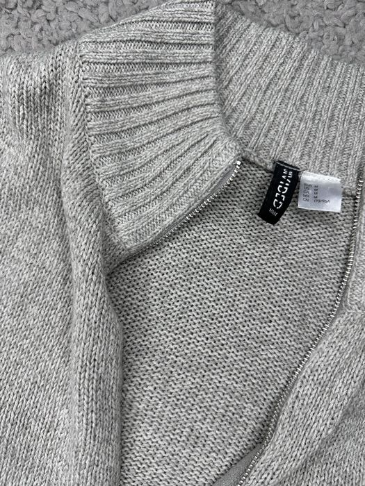 Трендова, тепленька кофтинка