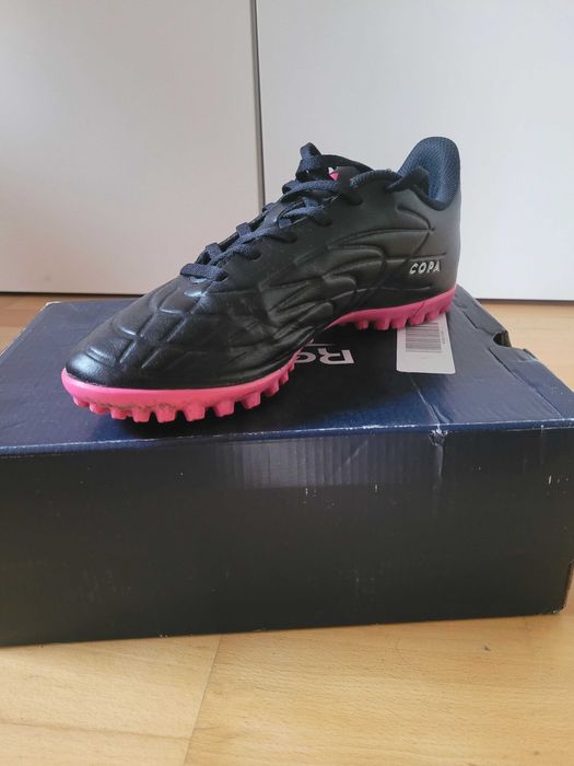 Turfy adidas roz 39 13