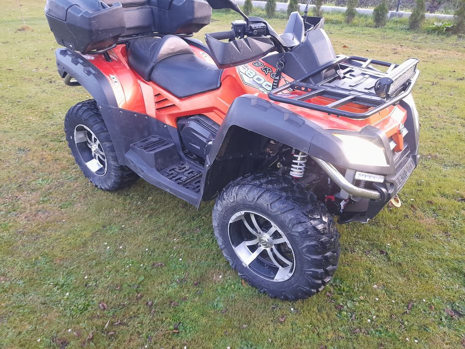 Sprzedam cf moto800 cforce