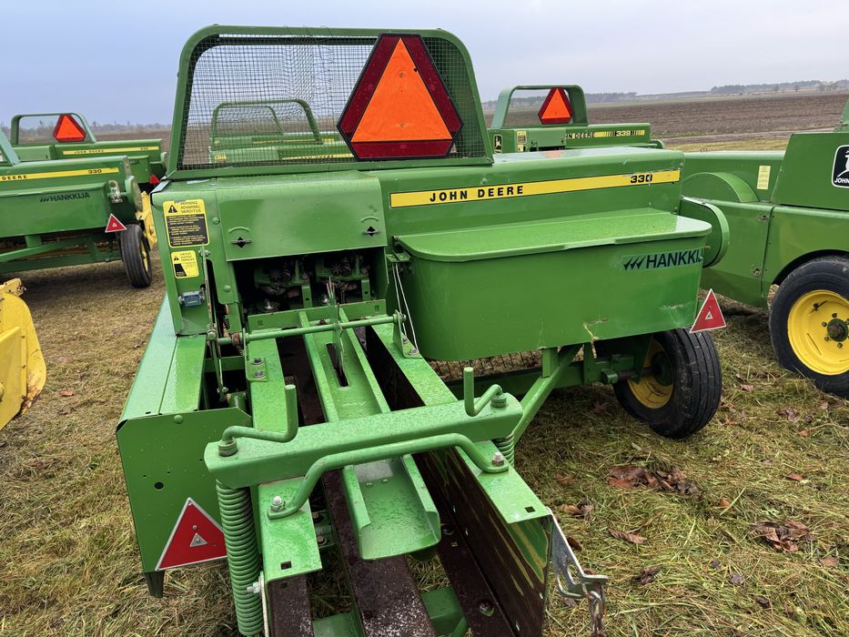 Тюковий Прес Підбирач Пресс подборщик JOHN DEERE 330 (339-336-332)