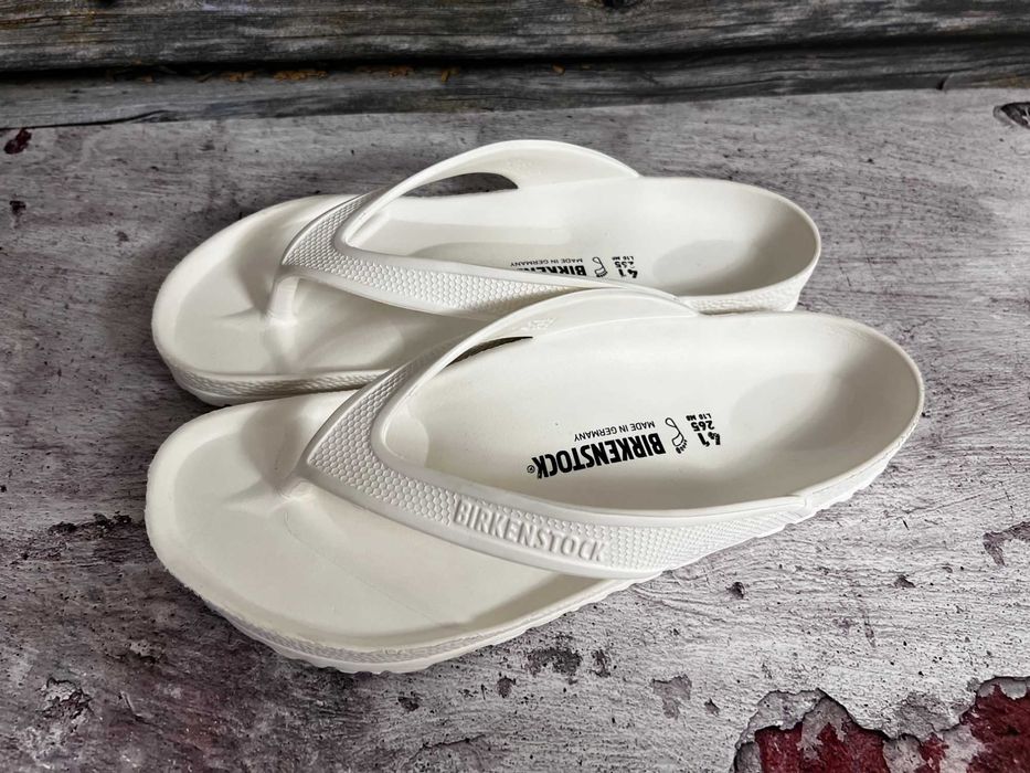 мега крутезні шльопанці Birkenstock Honolulu EVA