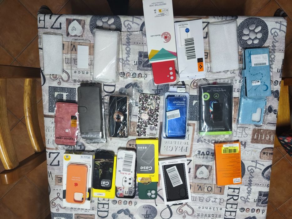 Lote 30 capas telemovel