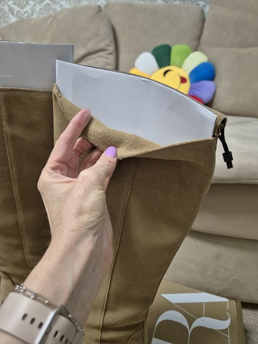 Замшеві чоботи Zara