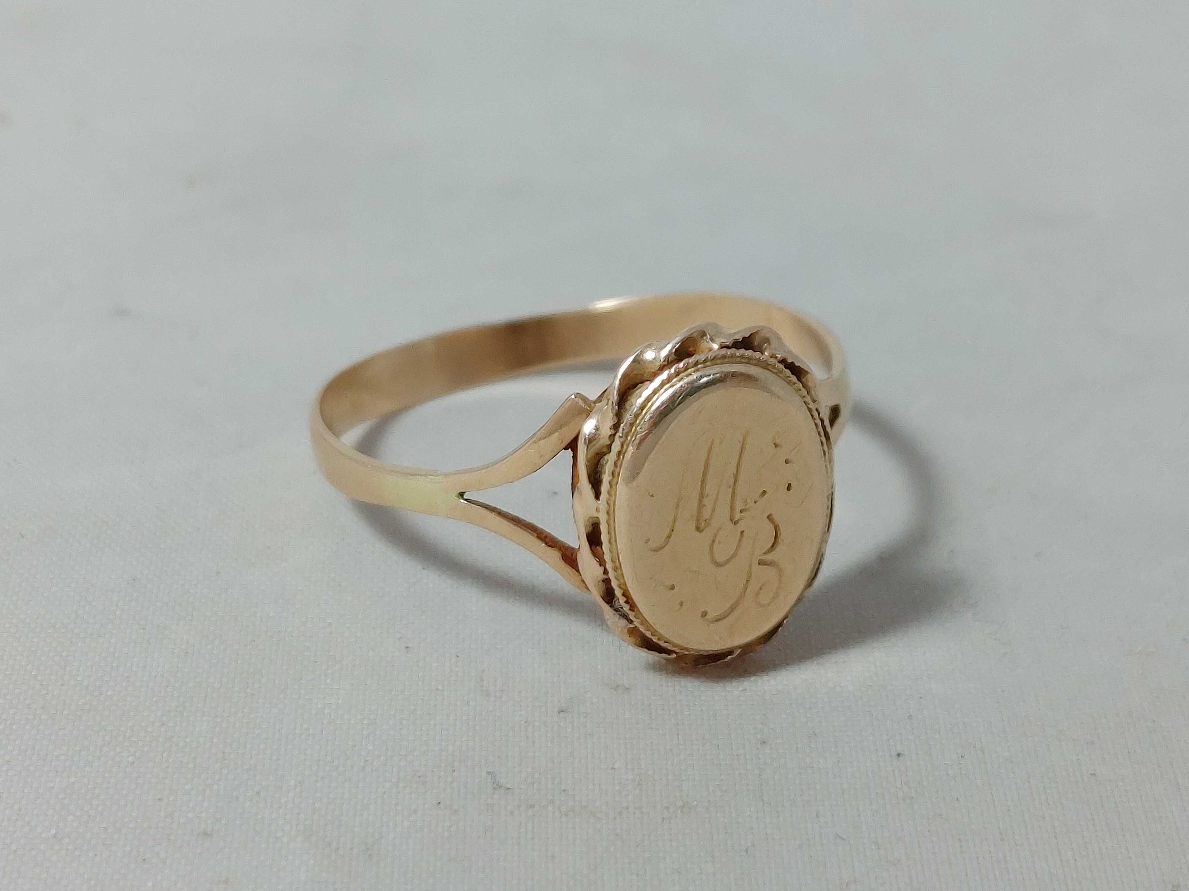 Złoty pierścionek 18K 25R
