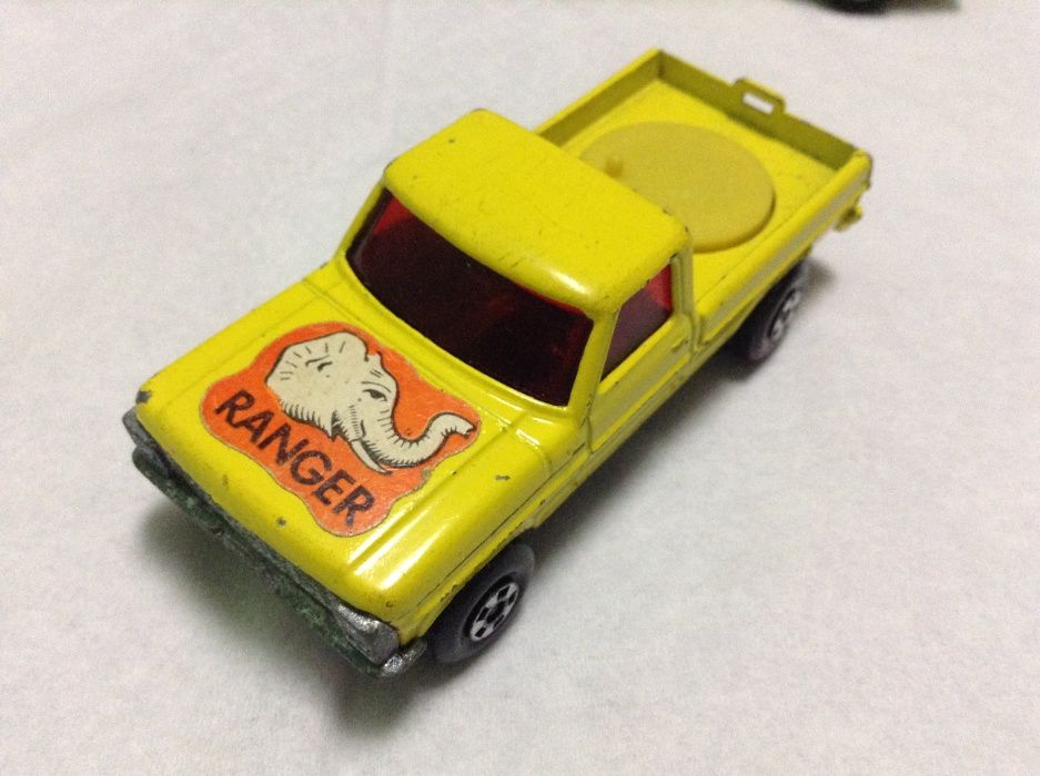 MATCHBOX Superfast -Wild Life 15€ Chevy Van 7€ Blue Shark 5€ carrinhos