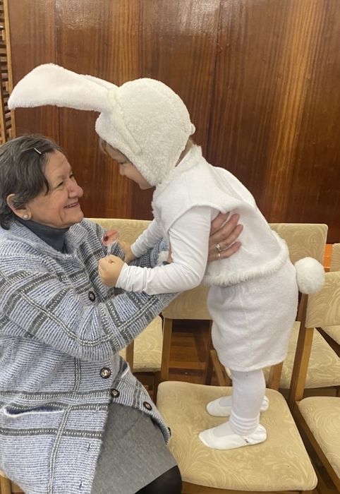 Костюми мухомор, білочка, заяць, хеллоуин на хлопчика прокат