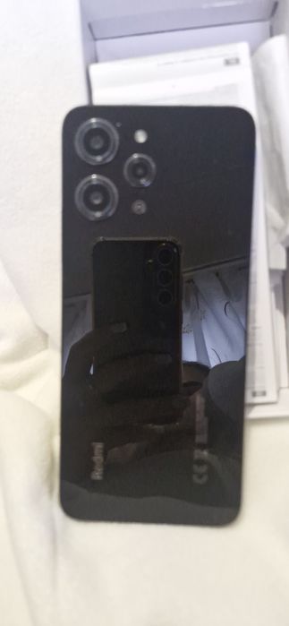 Телефон  redmi 12 -256