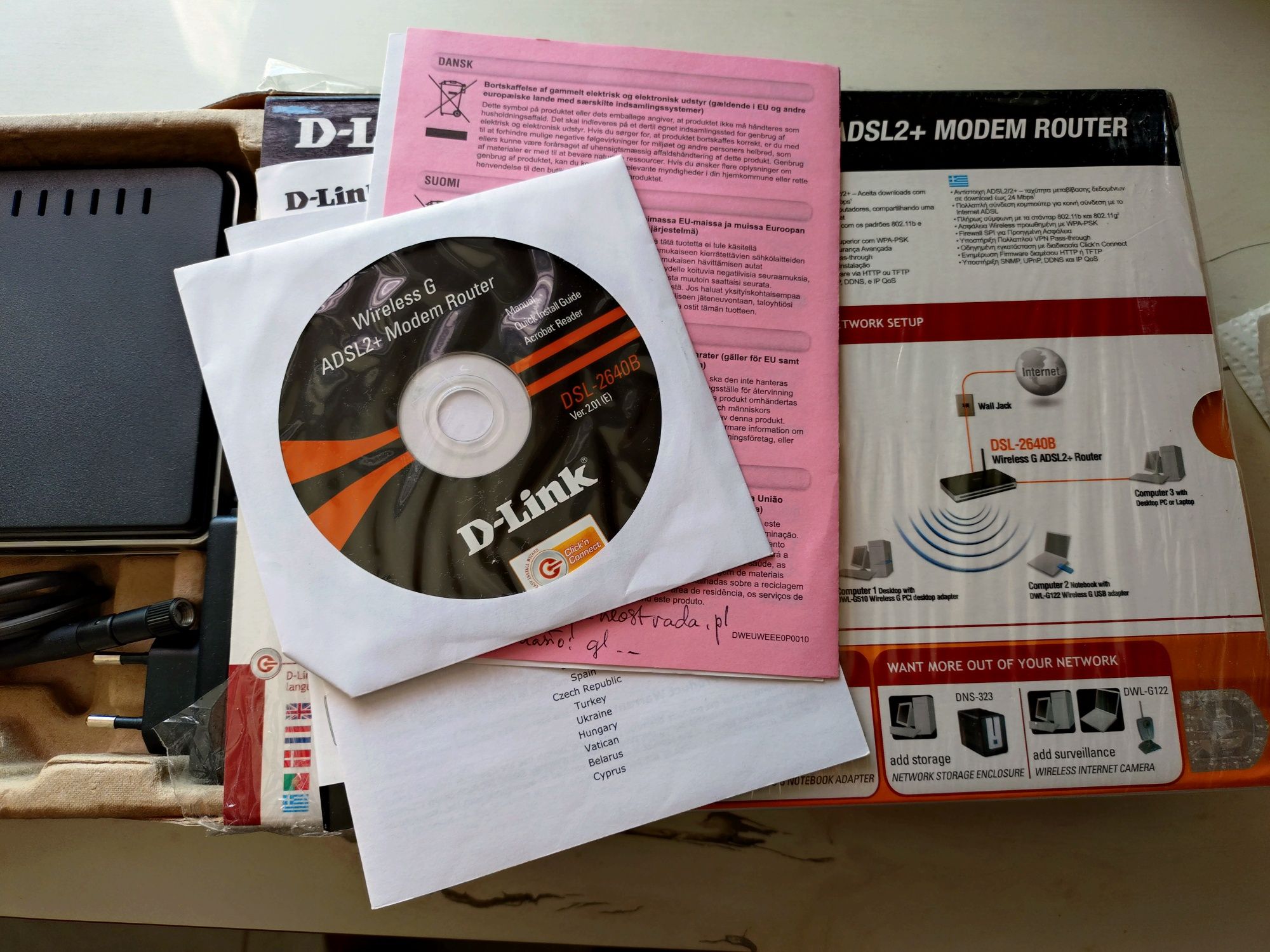 Modem Router Wireless G ADSL2+ DSL-2640B