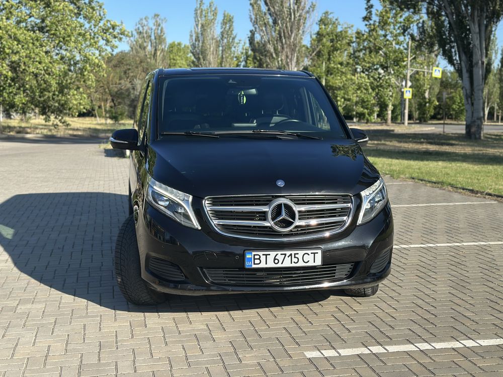 Mercedes-Benz V-Class