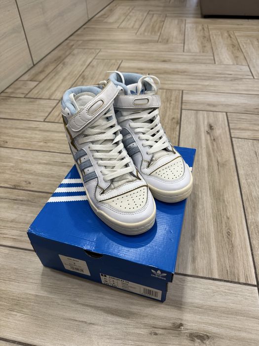 Кросівки / кеди  adidas унісекс жіночі/чоловічі 38 розмір / оригінал