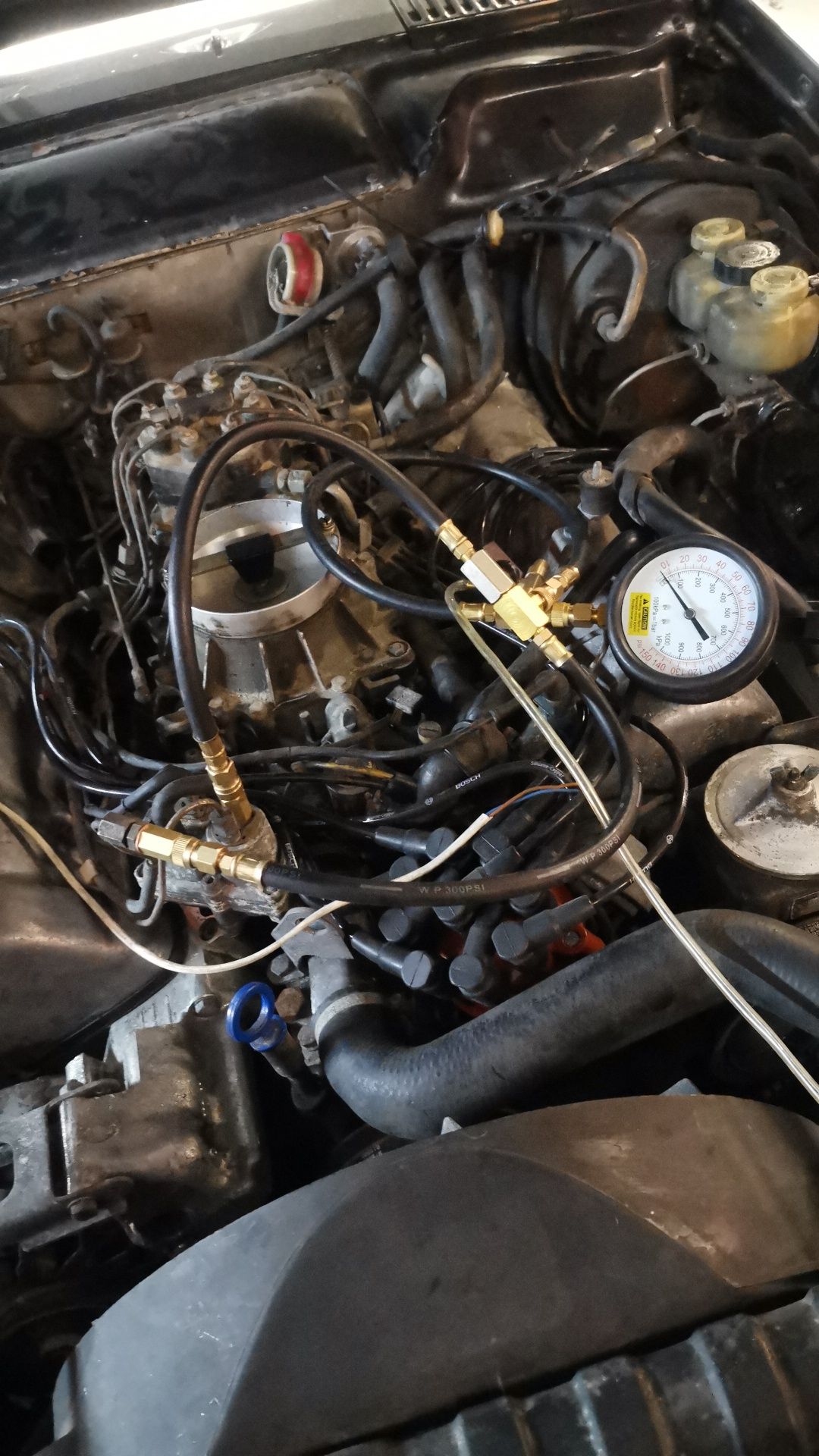 Porsche K KE Jetronic wtrysk paliwa 924 928 rozdzielacz regulacja 944
