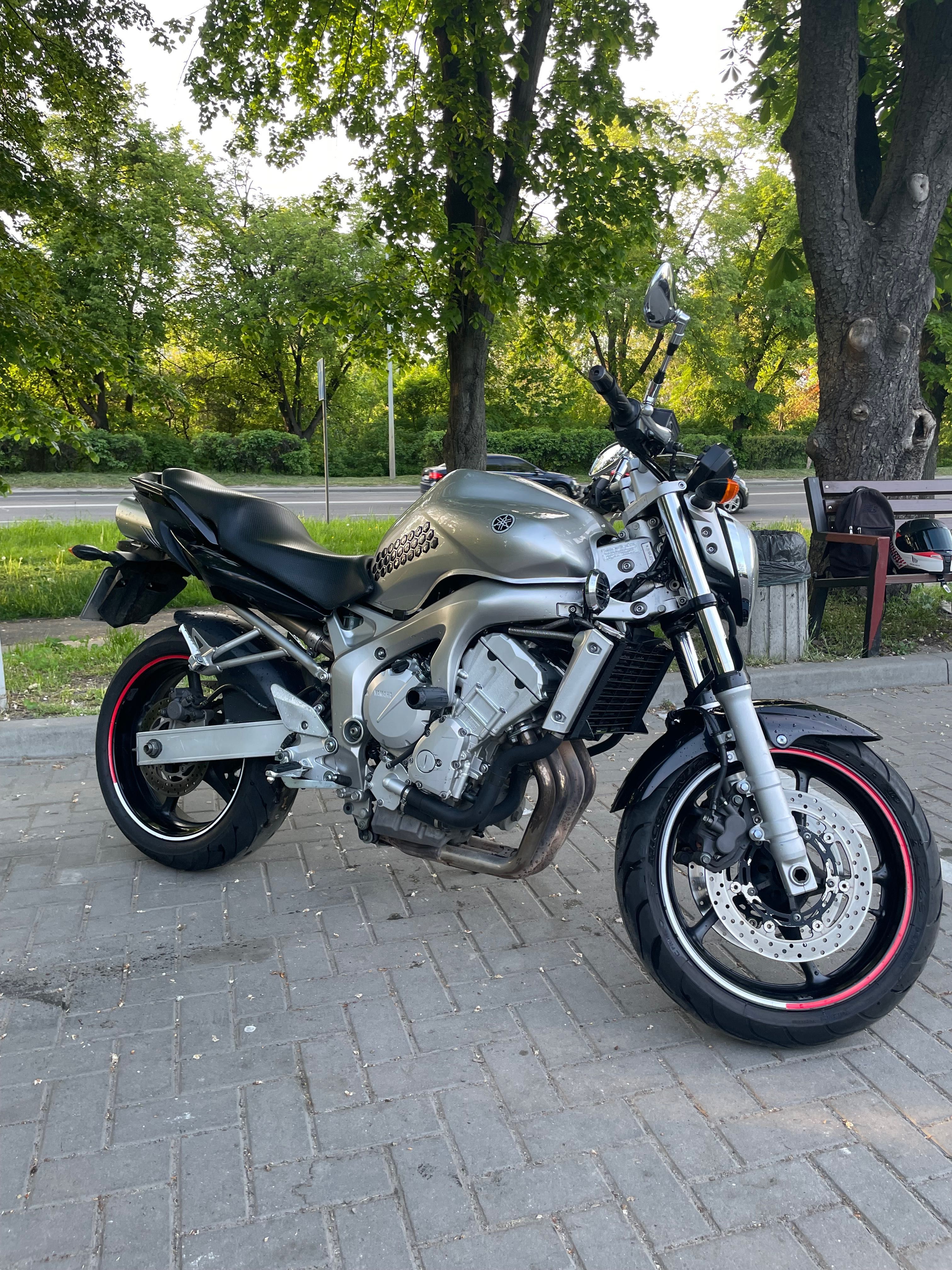 Yamaha fz6 fazer
