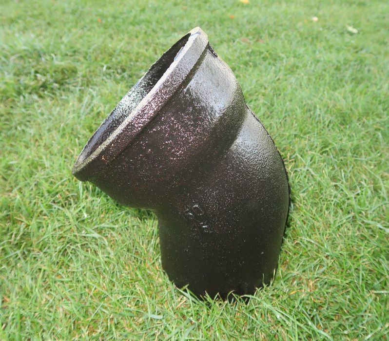 Kolanko żeliwne 150