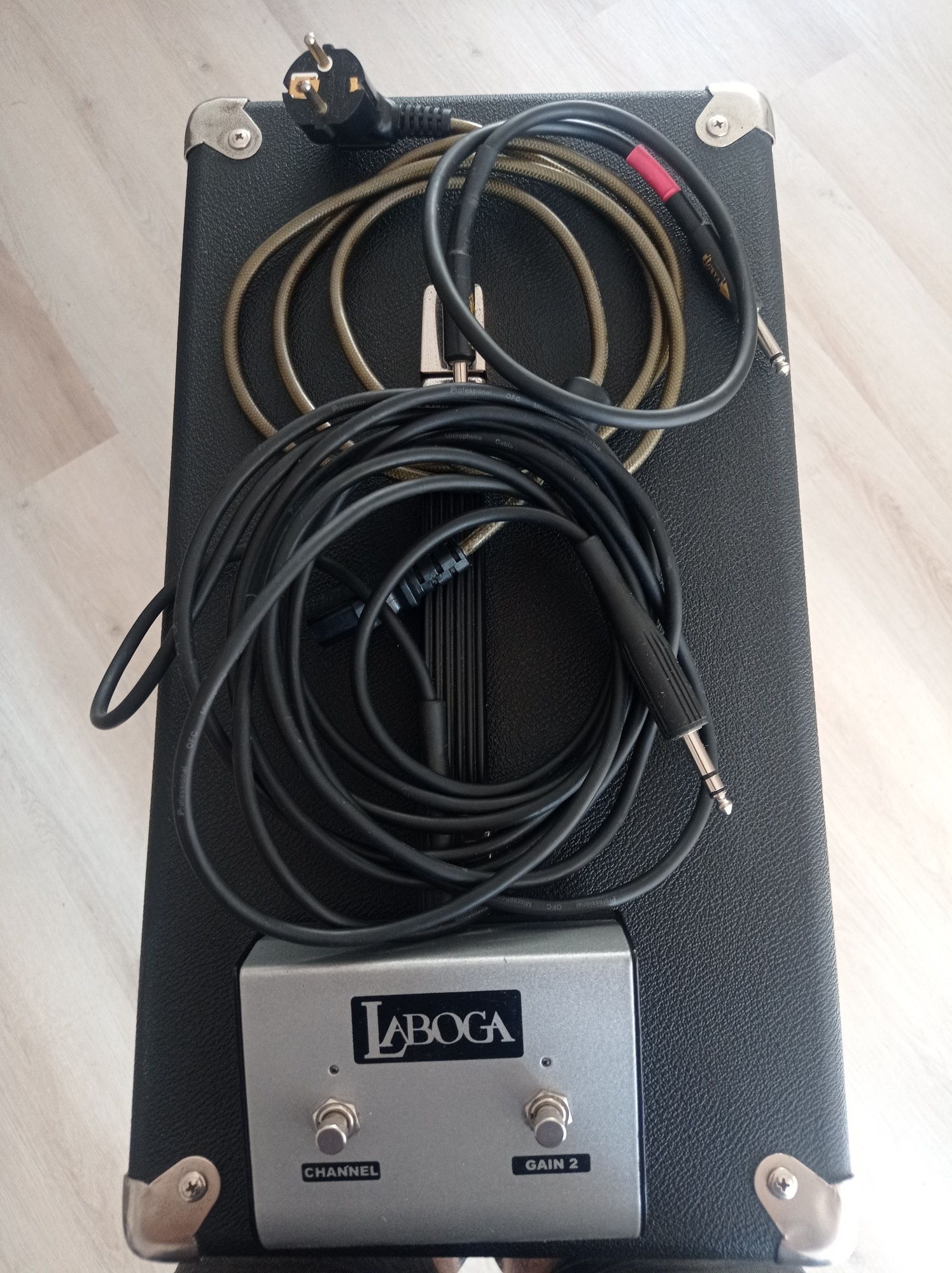 Wzmacniacz gitarowy Laboga caiman+kolumna 2x12