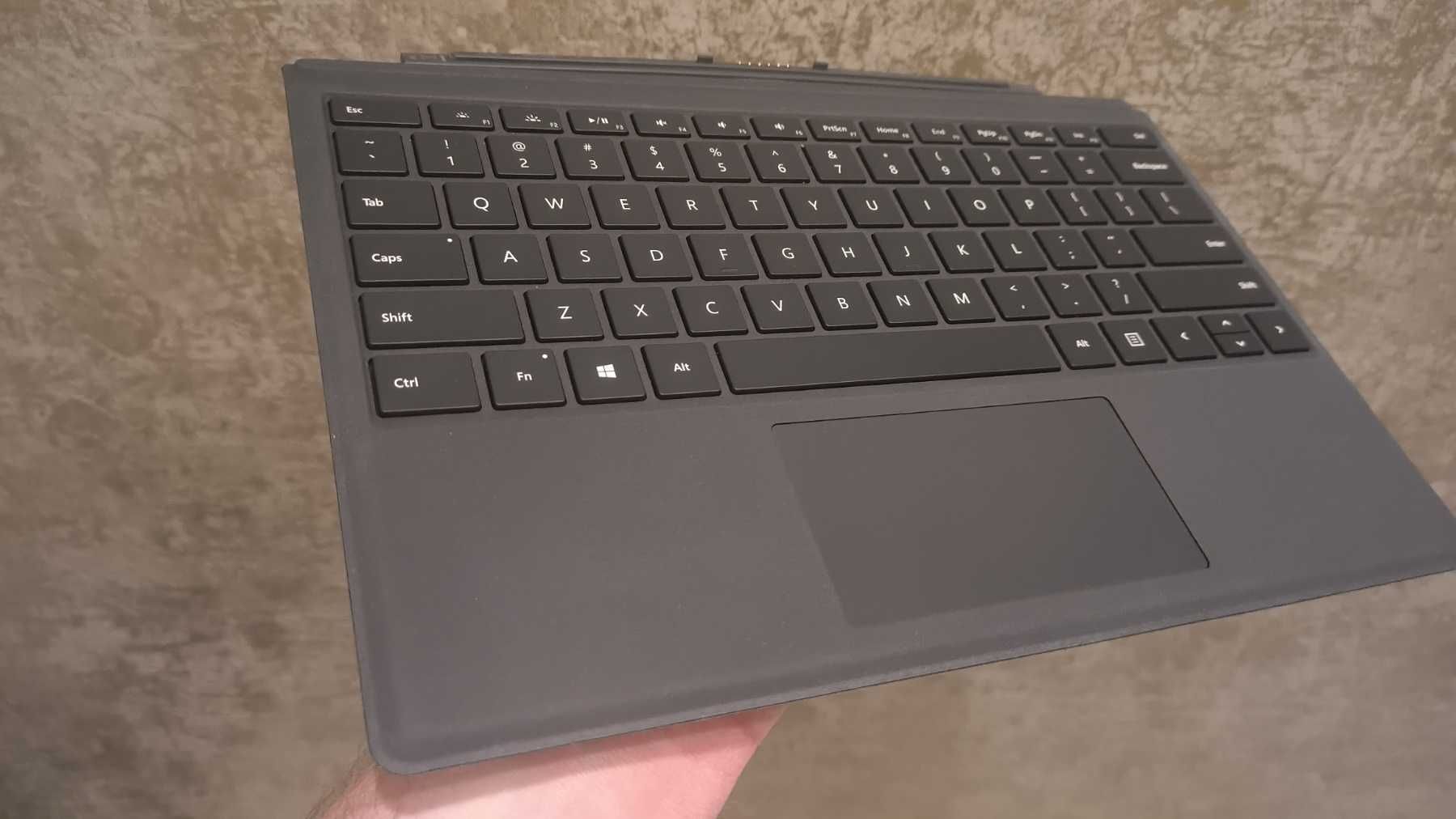 Клавіатура Microsoft Surface type cover як нова