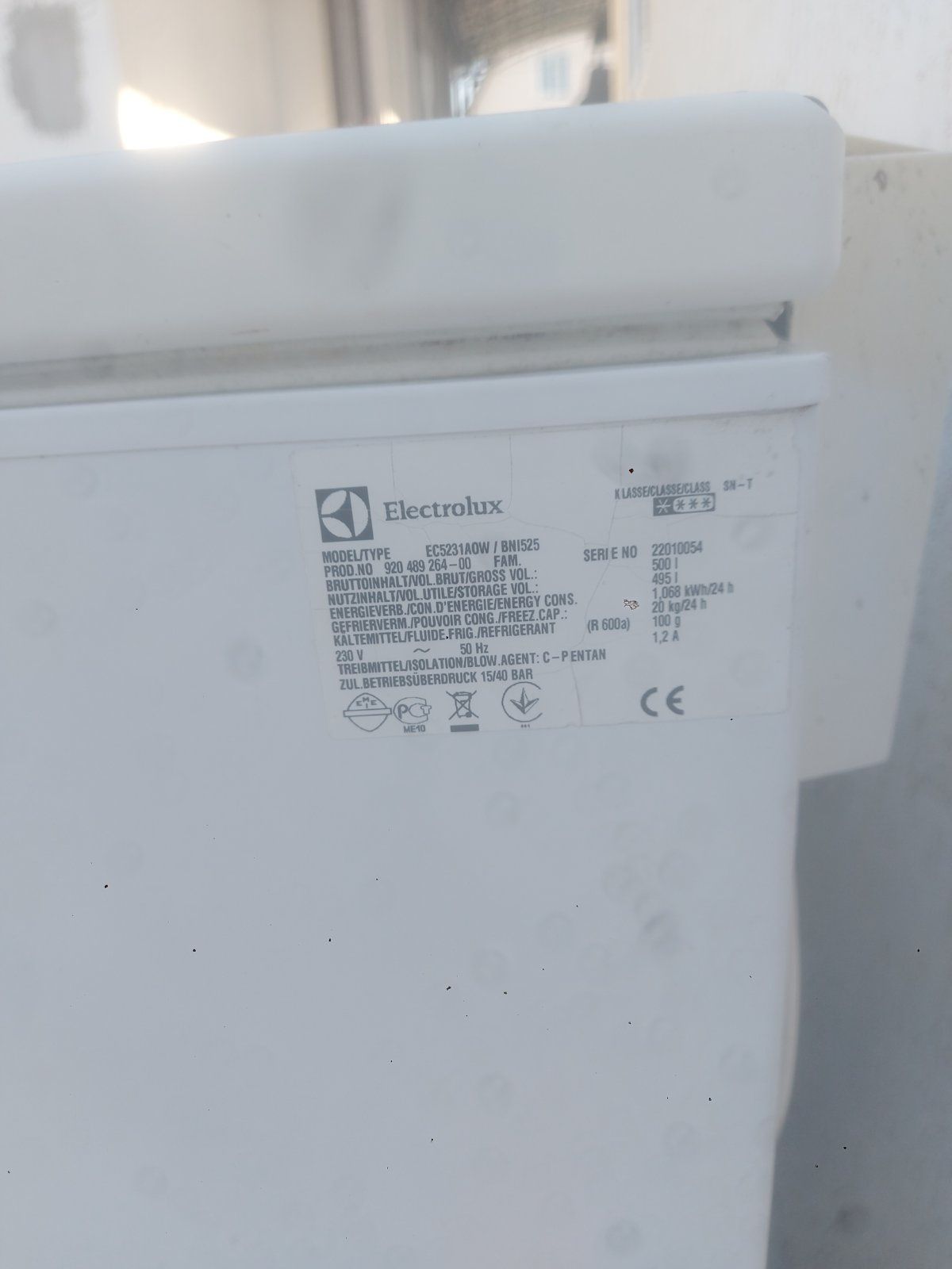 Продам морозильную камеру Electrolux