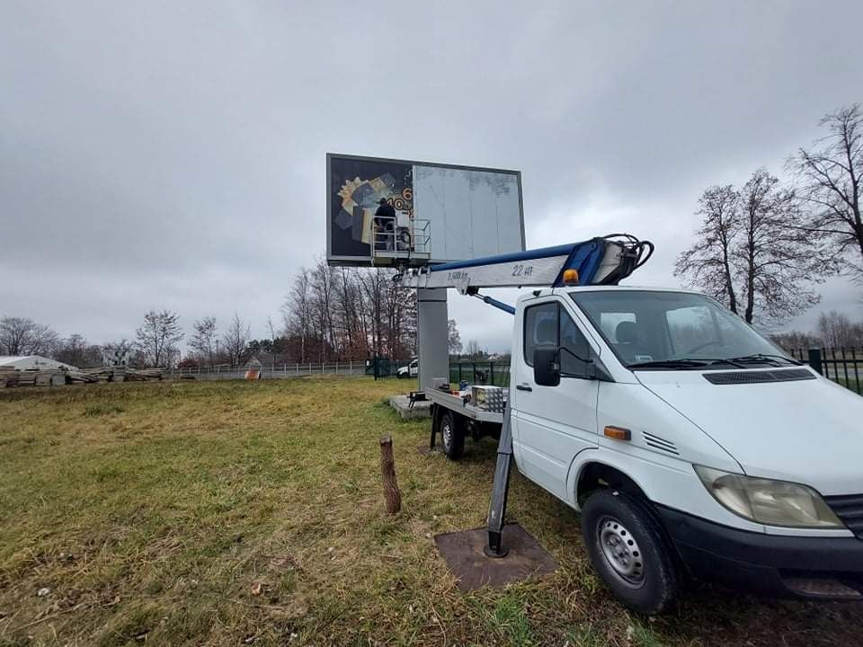 Wynajem Zwyżka Podnosnik Koszowy usługi wycinka