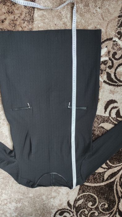 Продам женское платье.