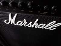 Amplificador Marshall Bass 60 em Bom estado