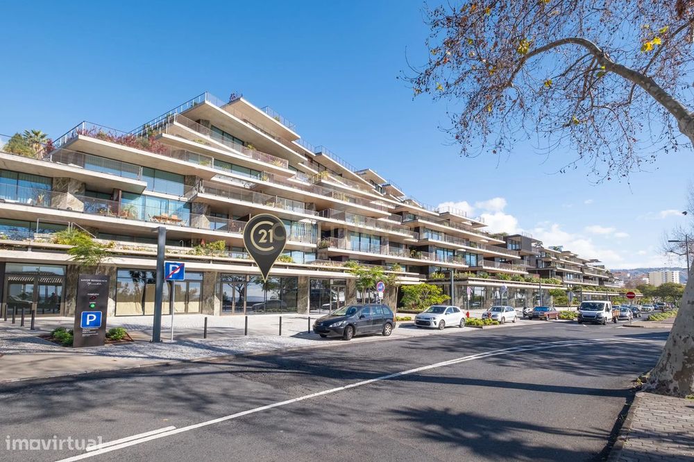 Loja comercial para arrendar no Funchal