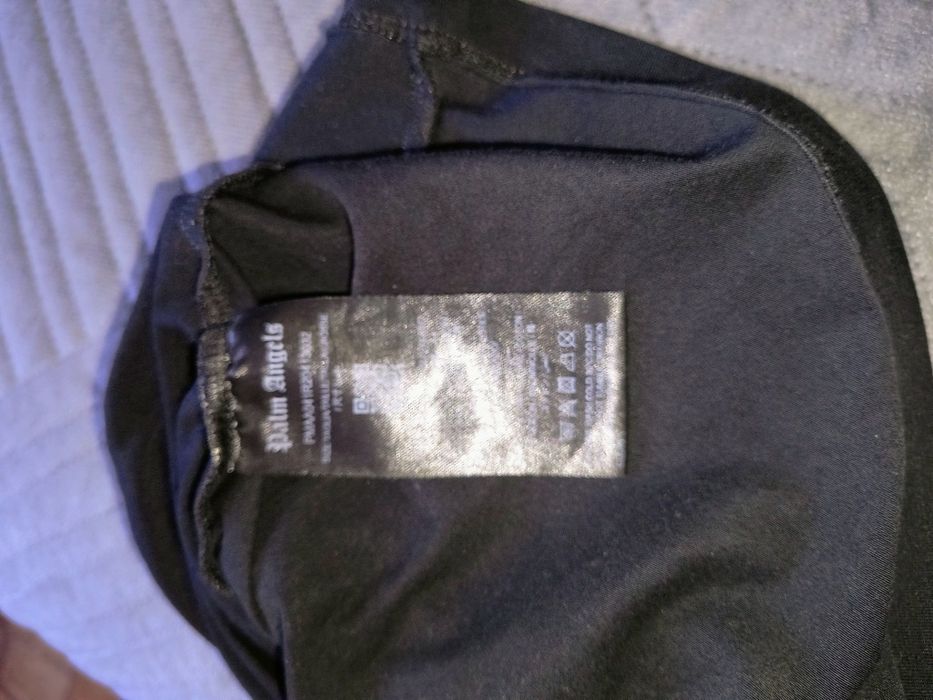 Продам футболу palm angels