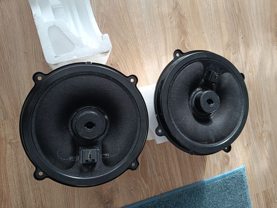 Głośniki, drzwi przód, Mazda 3, 2017, BN, Bose + oryginalne dystanse