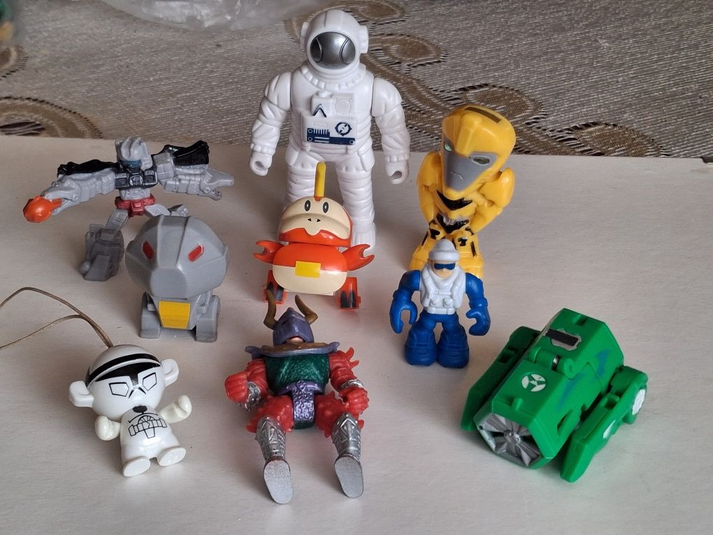 Figurki transformers hasbro i reszta