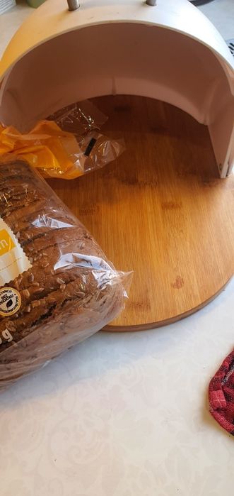 Chlebak bialy otwierany