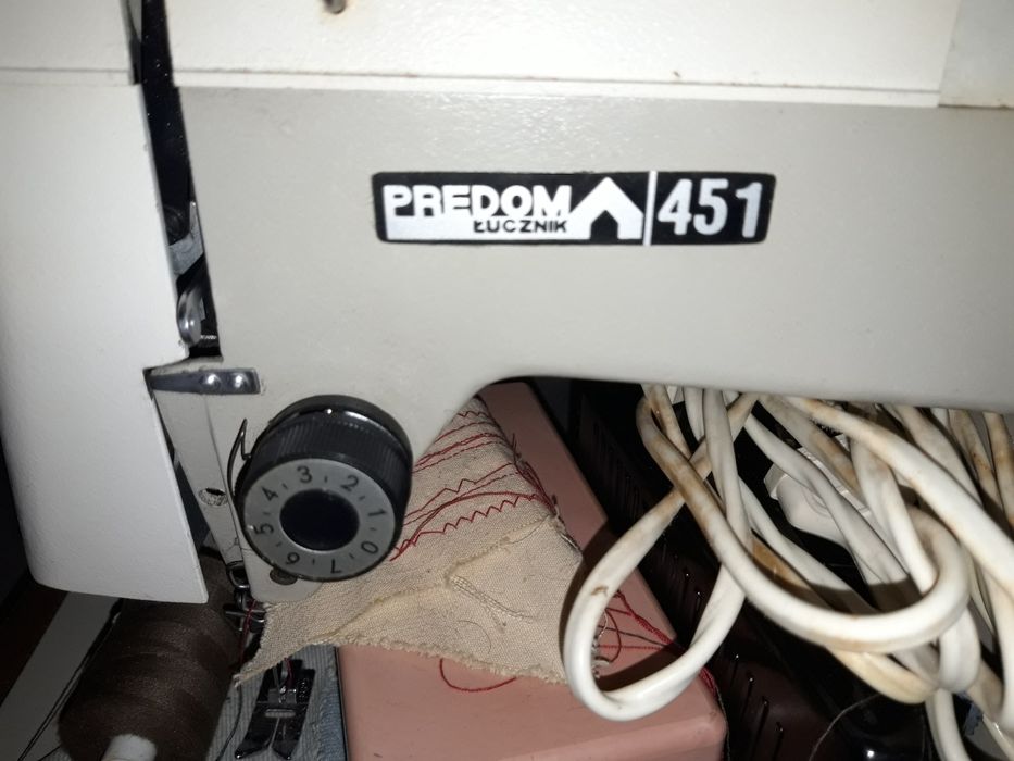 Maszyna do szycia Predom Łucznik 451