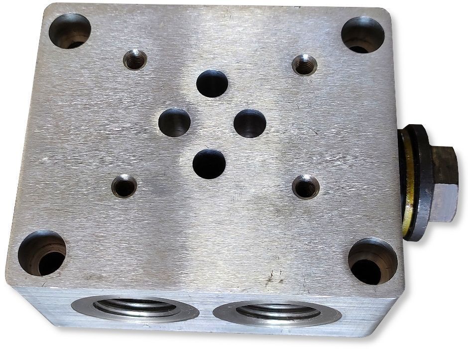 Zestaw Sterowania Wyciągarką Hydrauliczną 24V [2249]