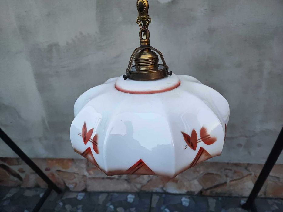 Art deco lampa,zwis mosiężny na łuskach,wys.63 cm.