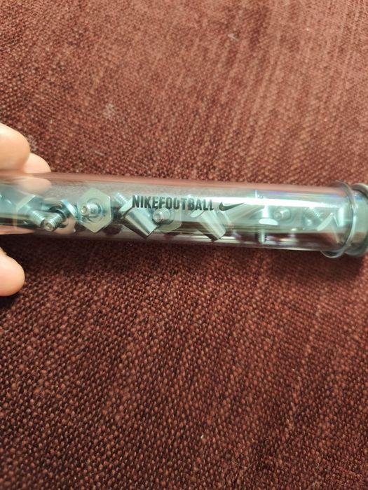 Pitons chuteiras nike 13/15
