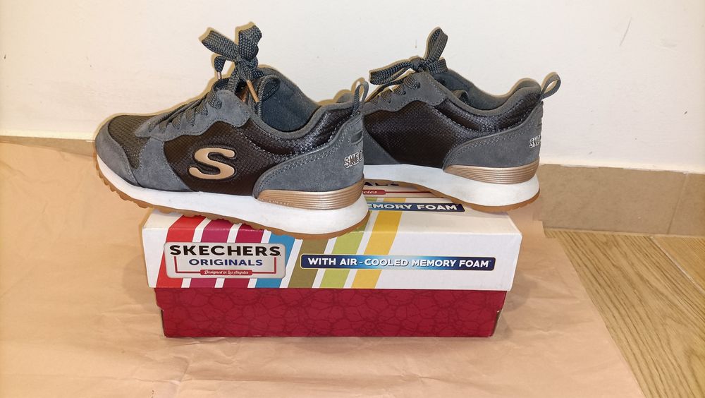 Ténis skechers como novos n35