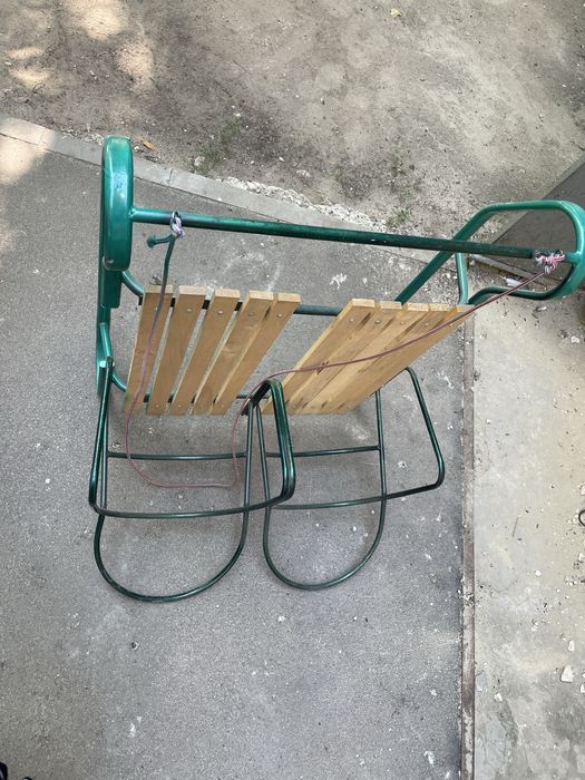 Продам двойные санки,  сани для двойни погодок