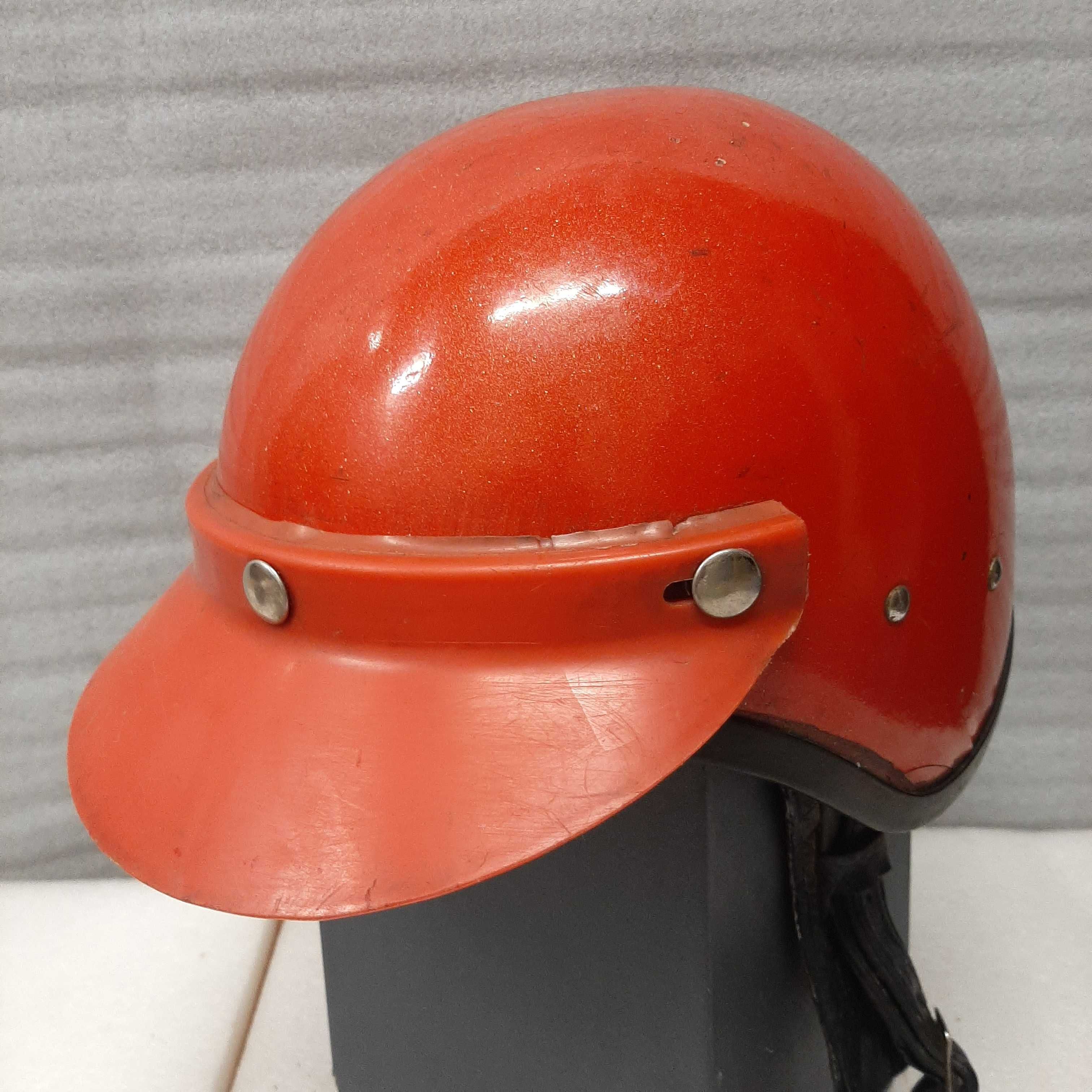 Kask orzeszek z przyłbicą vintage