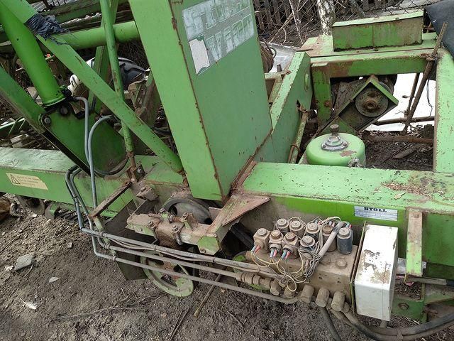 Комбайн бурякозбиральний Stoll V100