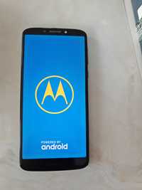 Telefon Motorola moto e5 plus