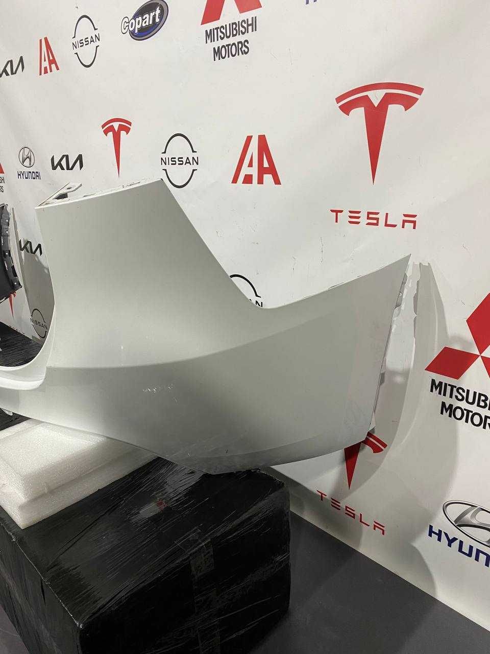 Бампер задній Tesla Model Y 2022 2023 1493735-S0-A