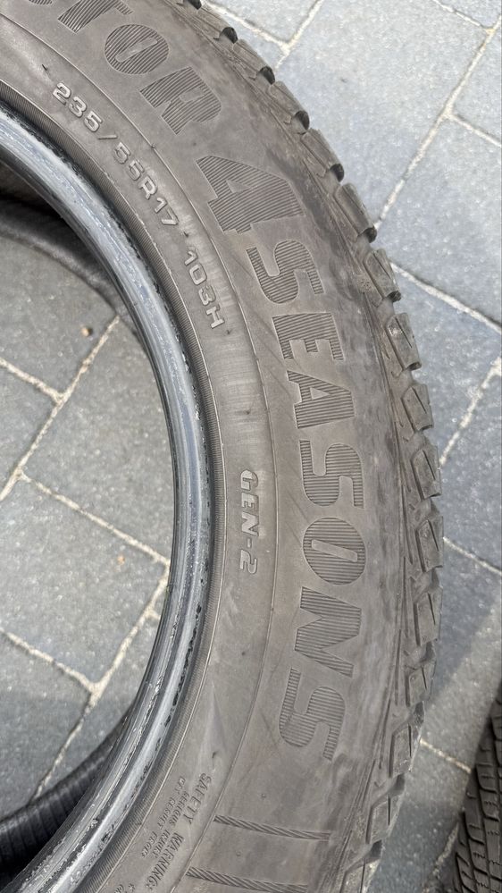 Opony wielosezonowe Good Year 235/55 R17 Vector 4seasons