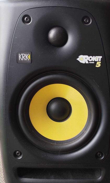 Colunas monitoras KRK Rokit 5