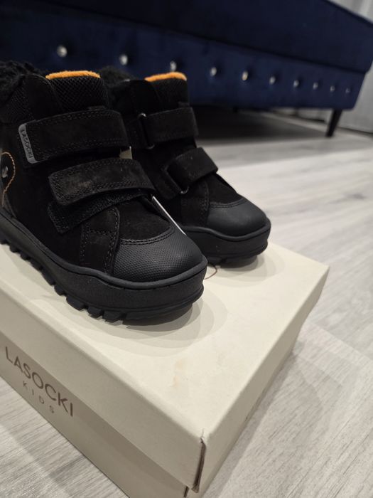 Sprzedam buty zimowe dziecięce lasocki
