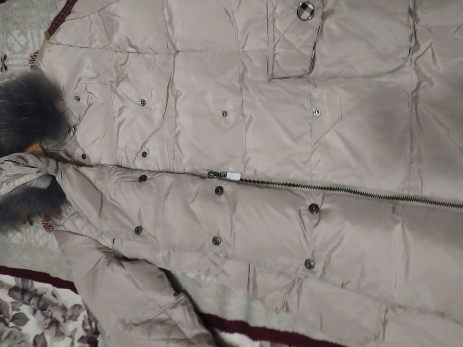 Пальто - пуховик на синтепоні тепла зима-осінь