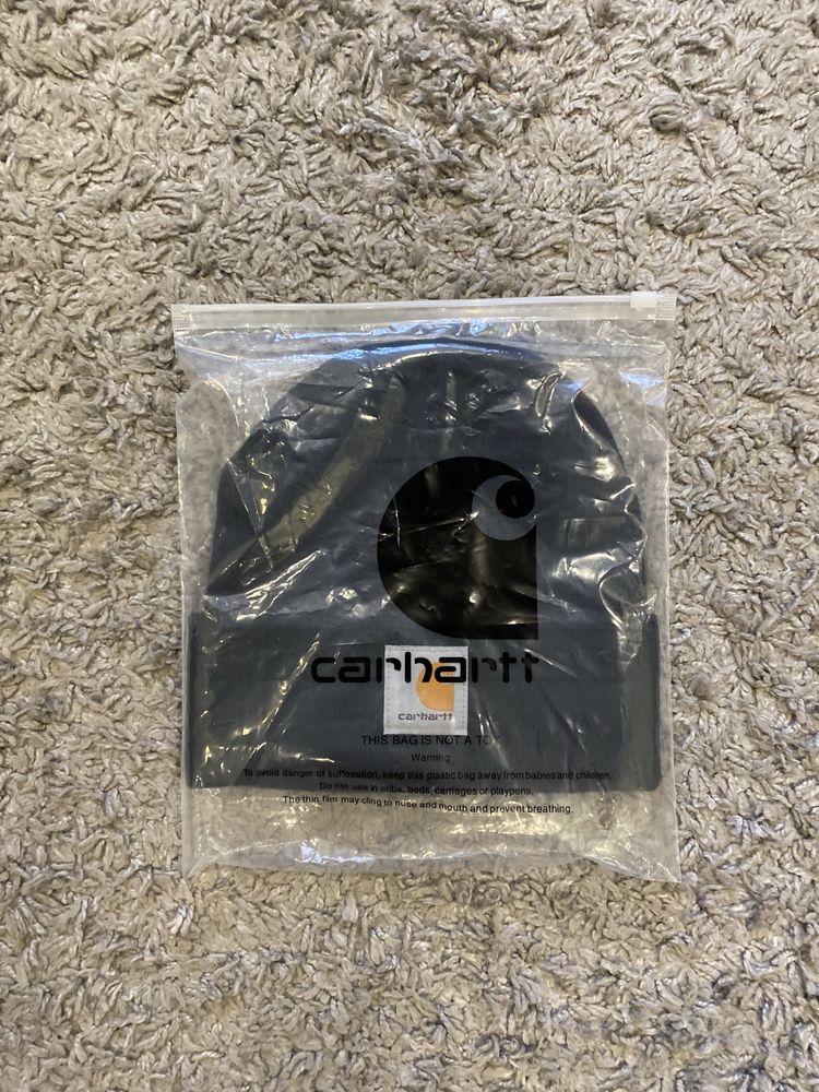 шапка carhartt