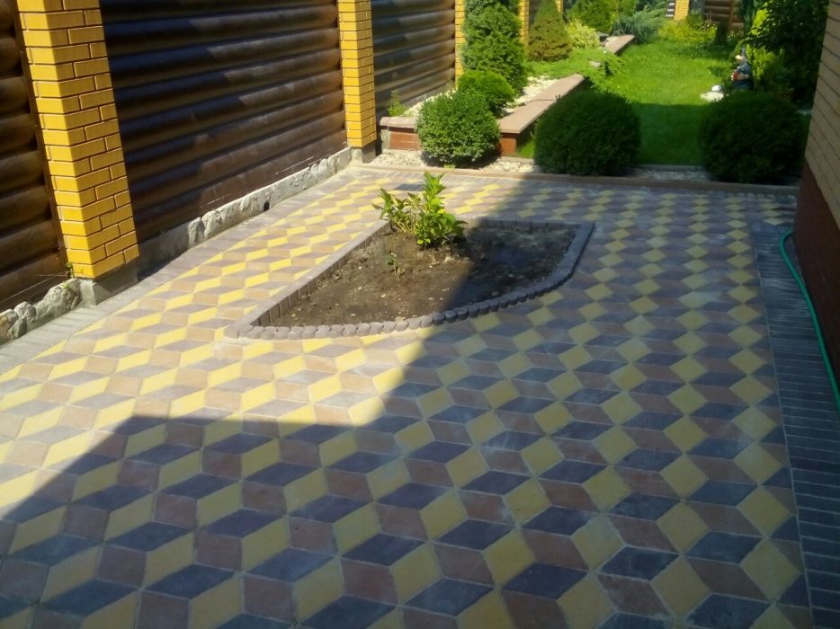 Укладка тротуарной плитки