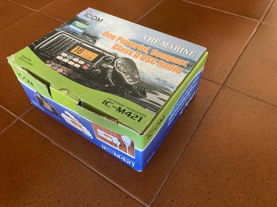 Transceptor ICOM IC-M421 MARINE VHF Class D