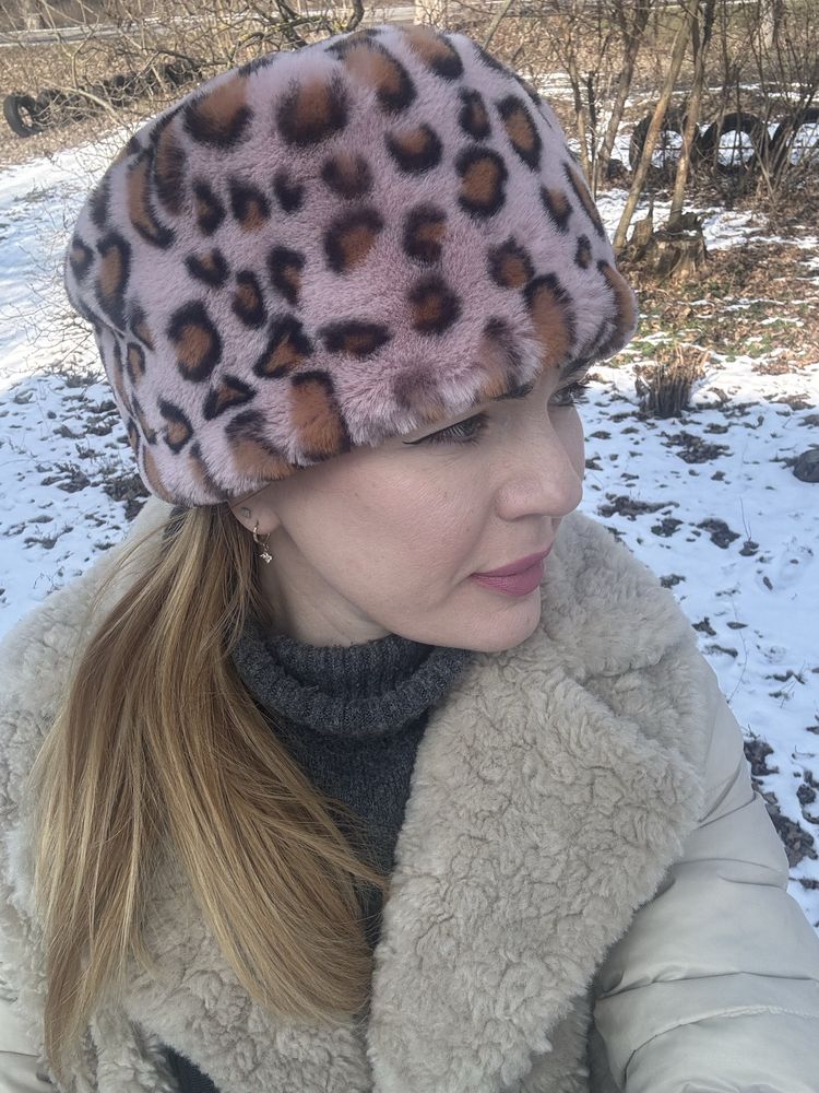 Шапка зимова жіноча штучне хутро