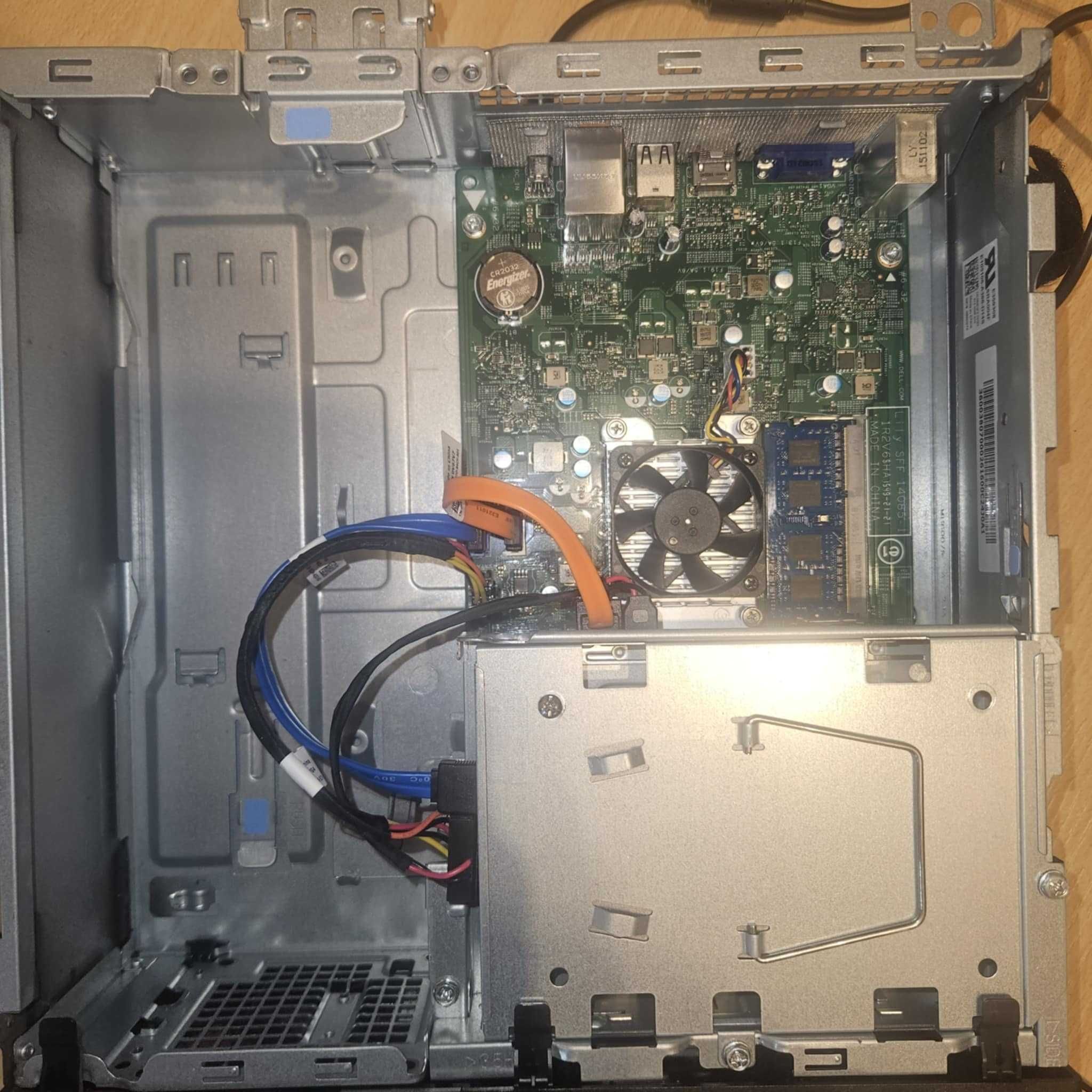 Zestaw komputerowy do Pracy: 4 Rdzenie/4 GB Ram/SSD 128GB/W10/Wi-Fi