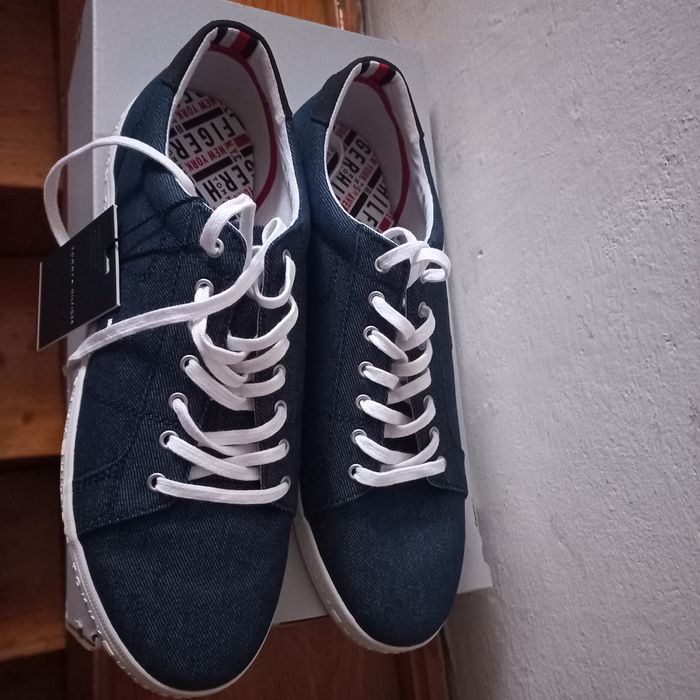 Nowe tommy hilfiger sneakersy jeansowe męskie rozmiar 42