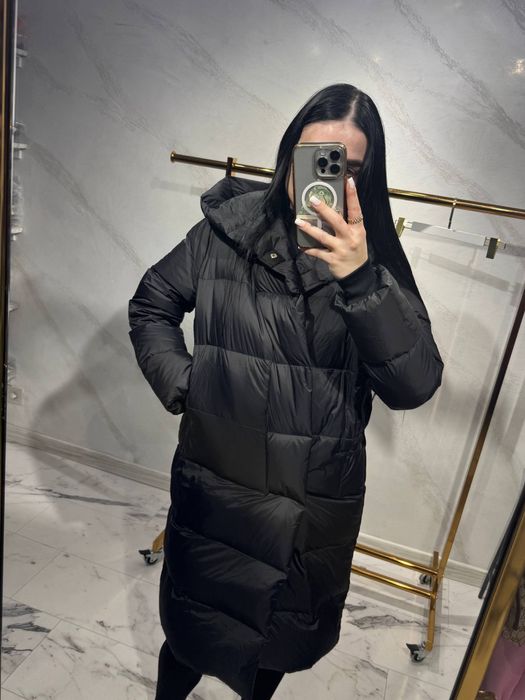 Пуховик жіночий демі